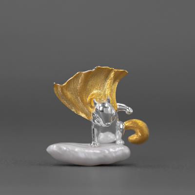 China 925 Sterling Silver Baroque Pearl Superman Handmade Squirrel Animal Brooch Pin for sale