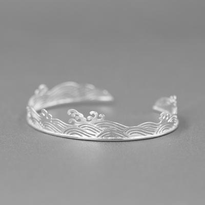 China FASHIONABLE Carved 925 Silver Hollow Cuff Gold Plated Bracelets For Women Jewelry for sale