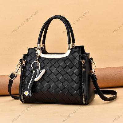 China Designer Handbags New Trendy Fashion Handbags Large Capacity Women's Woven Shoulder Bag One Shoulder for sale