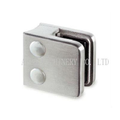 China Balcony Low Price Sale Quality Guarantee Stainless Steel Clip Glass Clamp Glass Bracket for sale