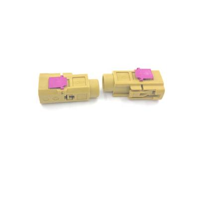 China ROKA FAKRA 5206755 Female Connector Automotive Inventory Left By Customer's Change Plan for sale