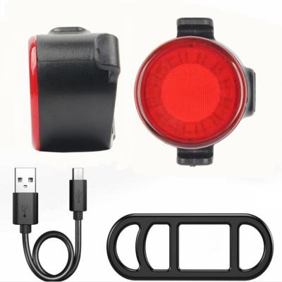 China Outdoor Super Bright Rechargeable Bicycle Tail Light Bicyle Bike Rear Light With 5 Modes Cycling Accessories zu verkaufen