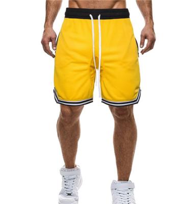 China Hot Selling Loose Running Men's Open Cut Side Running Fitness Gym Fabrics Mesh Anti-wrinkle Anti-wrinkle Shorts 2021 Summer for sale