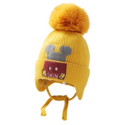 China Soft cute baby hat for autumn and winter warmth with big furry ball warm knitted hat for sale