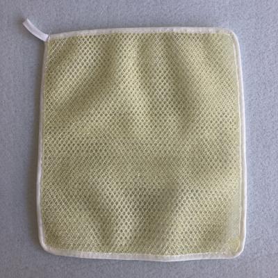 China EXFOLIATING newest face cloth nylon exfoliating bath cloth body scrub cloth for men and women for sale