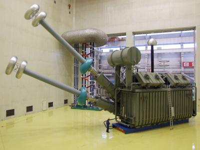 Cina un trasformatore a basso rumore di 3 sfasamenti 330KV, trasformatore elettrico a bagno d'olio in vendita