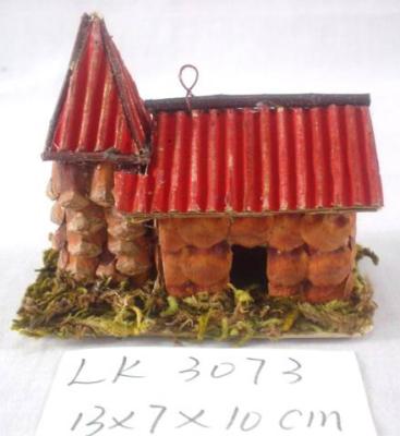 China Handmade small house,size:13×7×10cm,Natural material holiday decoration and home decoration for sale