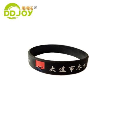 China Hot Sale Waterproof High Quality Custom Pattern Rubber Wristband, Debossed Silicone Wristband for sale