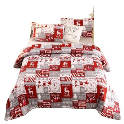 China Clean Design Duvet Cover High Quality Quilted Deer Reindeer Printed Snowflake Christmas 100% Polyester Hotel Comforter for sale