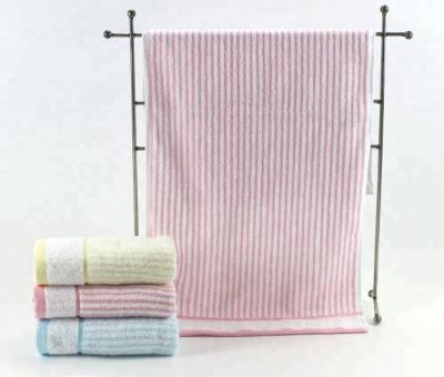 China QUICK DRY pure soft colorful 100% cotton yarn dye jacquard stripe hand towel washcloth for sale