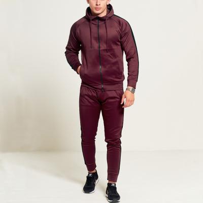 China Custom Logo Blank Tracksuit New Stylish Breathable Mens Tracksuits For Men Sportswear for sale