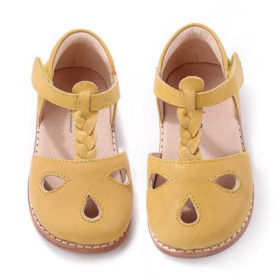 China Baotou Style Soft Bottom Leather Roman Boy 3-6 Years Old British Girl Children's Sandals Baby Pu Children's Sandals for sale