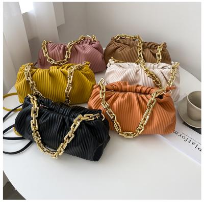 China Latest Lady Hand Bags Fashion Fashion Small Handbag Design Hot Sale Purses For Young Woman for sale