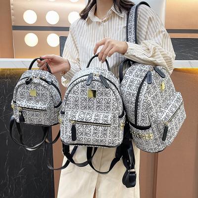 China Women Backpack New Design Females Small Backpack Luxury Fashion Female Backpack Famous Backpack For Lady for sale