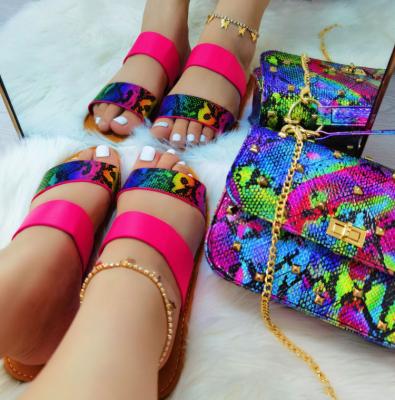 China Fashion Dropshipping Serpentine Slippers and Bag Set Luxury Snakeskin Sandals Matching Handbags Set Latest Design Bags for Women for sale