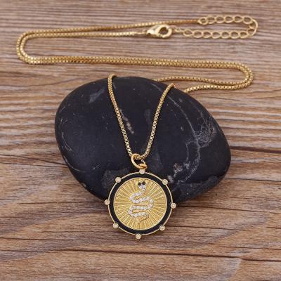 China New Fashion Casual/Sporty Crystal Snake Pendant Necklaces Cubic Zirconia Gold Plated Long Punk Jewelry Neck Chain Wholesale Customized for sale