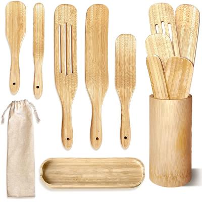 China Sustainable Luxury Perfect Gift Eco-Friendly 7 Piece Kitchen Cookware Tools Bamboo Spurtle Set with Rack and Rest for sale