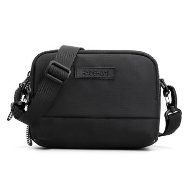 China Custom Shoulder Bag New Fashion Black Nylon Logo Cross-body Shoulder Bag For Men for sale