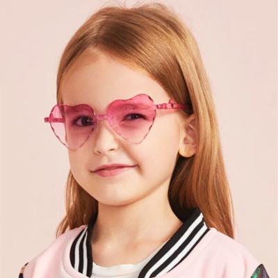 China Gray Pink Purple Lens Fashion Boys Girls UV400 Rimless Eyewear Kids Children Cute Heart Frame Sunglasses Kid Fashion Sun Glasses for sale