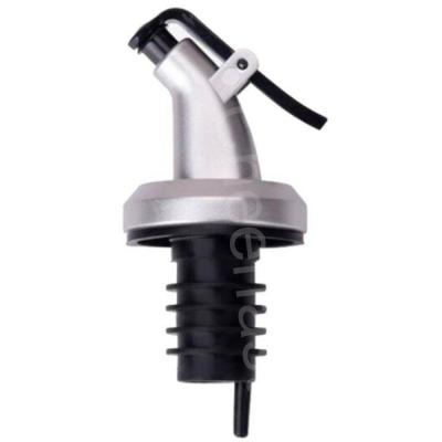 China Viable Newcomers Oil Pourer Dispensers and Oliver's White Plastic Oil Pourer for sale