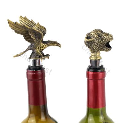 China Newest Eagle Head Red Wine Stoppers stainless steel shape animal wine bottle stopper design restaurant metal whiskey liquor decorative animal wine stopper for sale