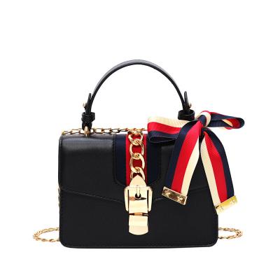 China Korean version the new fashion style all-match chain Korean casual simple messenger one-shoulder small square bag for sale