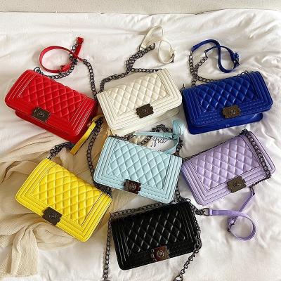 China New summer fashion vintage and rhombus bag spring chain messenger bag female single shoulder bag for sale