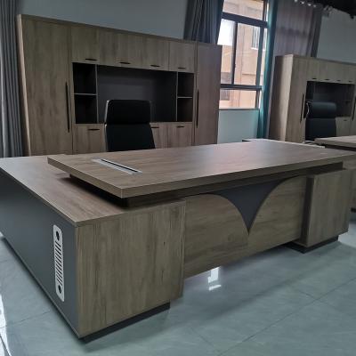 China Modular Executive Wooden MDF L Shape Office Desks Modern President Luxury Office Desk Boss Table for sale