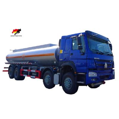 China Factory 5000 Gallon 10000 Gallon Oil Tanker Trucks For Sale for sale