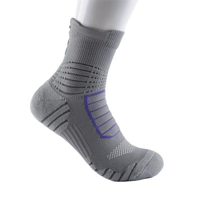 China Hot Sale Breathable Design Knocks Out Custom Logo Sports Socks Athletic Football Socks For Women for sale