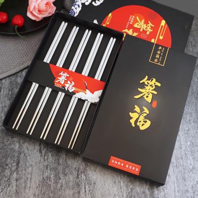 China Luxury Japanese Korean Silver Metal Reusable Titanium Gold New Bulk Minimalist Rose Gold Stainless Steel Black Chopsticks for sale