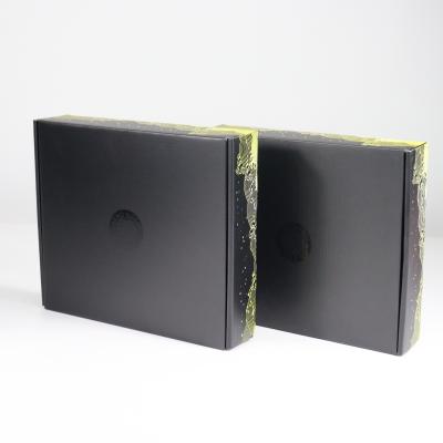 China Handmade Wholesale Black Cardboard Mailing Boxes Custom Logo Packaging Shipping Box for sale