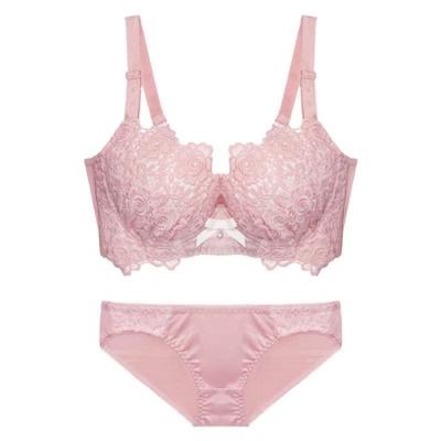 China Wonderful fashionable sexy beautiful lace transparent lift underwear set small steel ring chest gathering underwear for sale