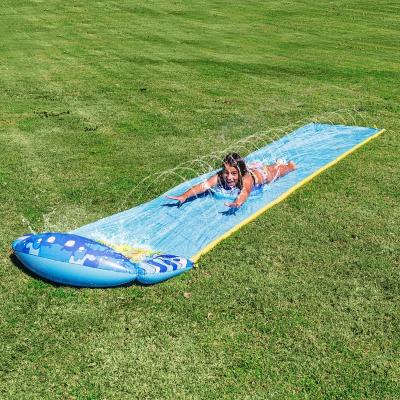 China Indoor and Outdoor Yard funny water toys Inflatable Water Slip and Slide pad with sprinkler in large size for sale