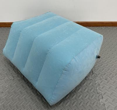 China PORTABLE Low MOQ Inflatable Airplane Foot Rest Wedge Pillow for travel for sale