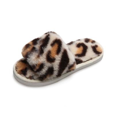 China Wholesale Cheap Winter Flat Children Fashion Wear Shoes Leopard Plush Baby Boy Girl Home Slippers for sale