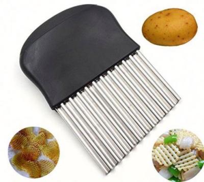 China Viable Creative Wrinkle Wave Cleaver Stainless Steel French Fries Cutter Slicing Knife For Cutting Onions And Potatoes for sale