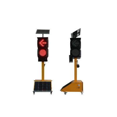 China Traffic Safety Led Warning Lights XINTONG Solar Power Portable Mobile Traffic Light for sale