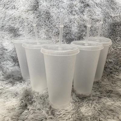 China Single Wall Beverage Ice Water with Lids and Straws PP Pack of 5 16oz 24oz 480ml 700ml Reusable Frosted Frosted Plastic Glitter Cold Cups for sale