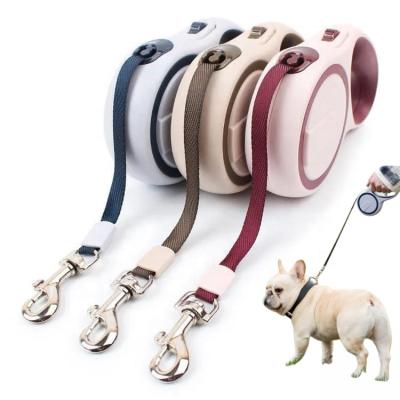 China Durable Hot Selling Retractable Traction Dog Leash Rope Automatic Extendable Lead Viable for sale