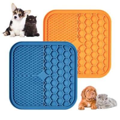 China Viable Durable Food Grade Silicone Dog Licking Mat Dog Slow Feeder Peanut Lick Pad For Dog Anxiety Relief for sale