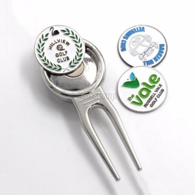 China Customized Custom Zinc Alloy Crystal Golf Divot Tool with Marker for sale