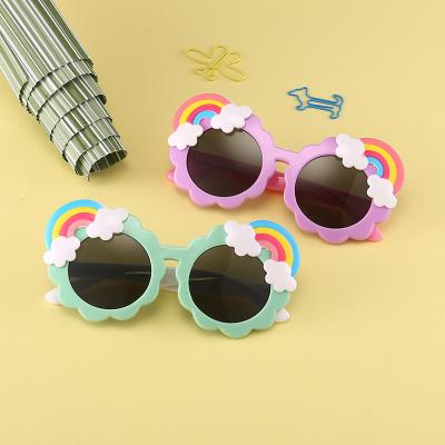 China Custom Yuxun Logo Fashion Rainbow Shades Baby Flower Sunglass Kids Round Polarized Kids Fashion Sun Glasses for sale