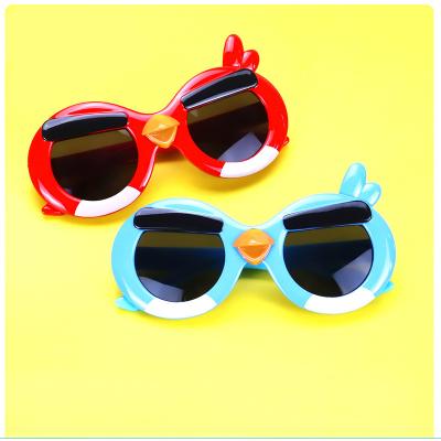 China 2022 Fashion Yuxun Sunglasses Hot Custom Made UV Protected Kids Polarized Kids Bird Round Shape Sunglasses For Boys Flexible Silicone for sale