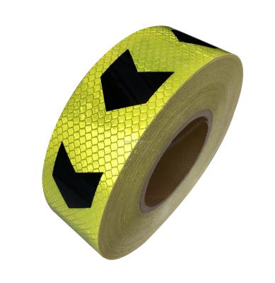 China Custom Printed AACC Arrow Printable PVC Waterproof Reflective Tape Evidence Marking Tape For Vehicles Truck for sale