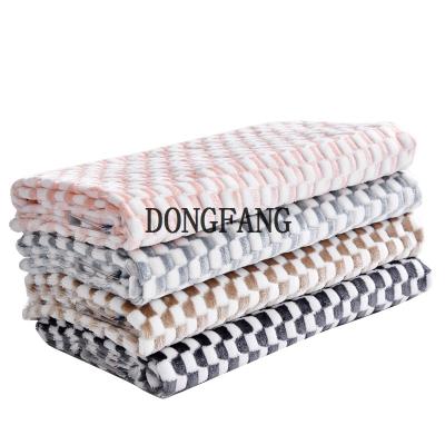 China Anti Pill DONGFANG Quilt Fabric For Cationic Quilt Flannel Sheet Bed Cloth Textile Home With Yarn for sale