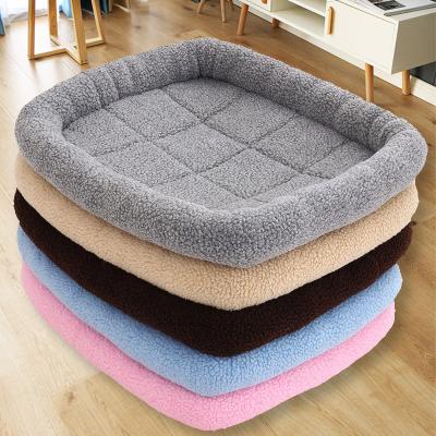 China Wholesale Custom Portable Fashionable Premium Cat Dog Luxury Calming Pet Beds & Travel Washable Accessories for sale