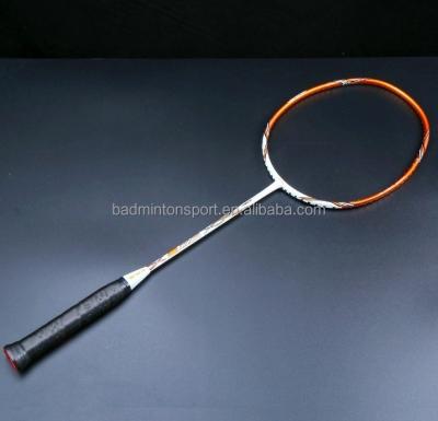 China Cheapest Trainning Lenwave Quality Carbon Fiber Badminton Racket for Training and Indoor Play (R580) for sale