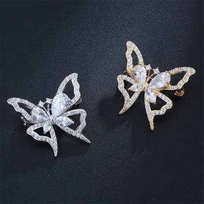 China ALLOY Fashion Women Jewelry Silver/Crystal Rhinestones Gold Plated Flower Brooch For Wedding Bouquets Decoration for sale