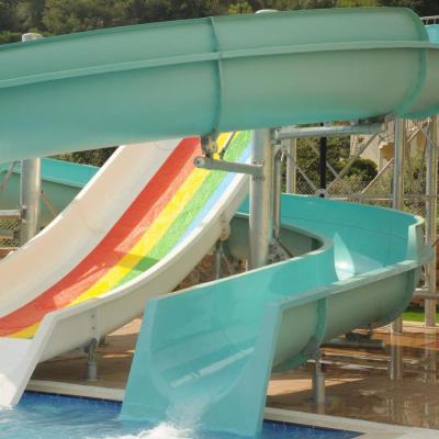 China Fiberglass Hotel Water Slide Fun 500lbs Weight Capacity 1-2 People Curved Shape for sale